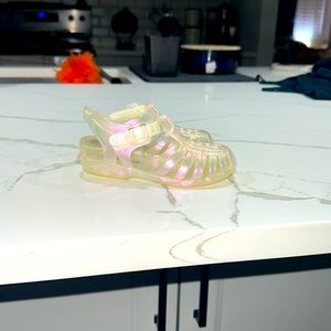 Cat & Jack Jelly Sandals size 7. Toddler. Metallic Clear!